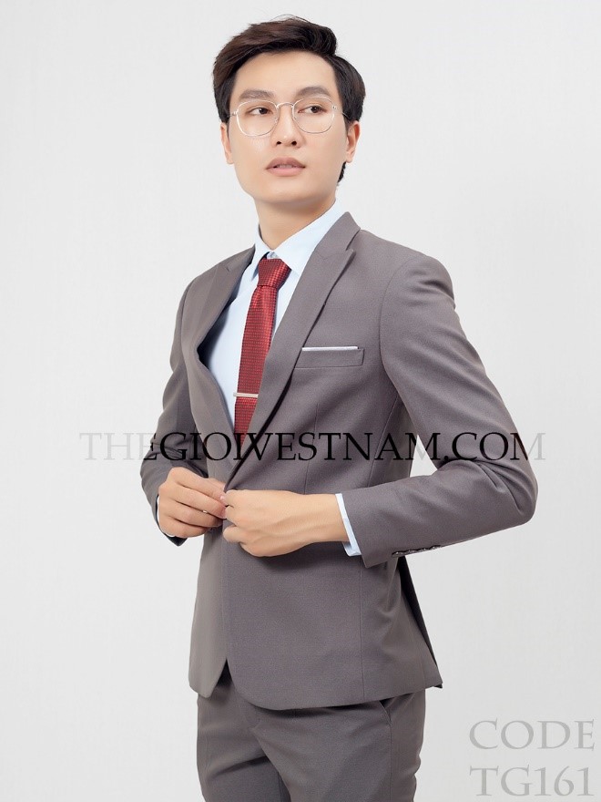 Vest nam màu xám kết hợp áo sơ mi trắng